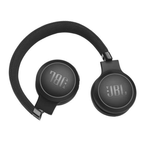 JBL LIVE 400BT - Black - Your Sound, Unplugged - Detailshot 2